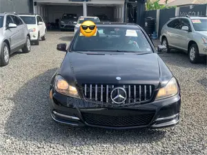 Mercedes-Benz C250 2013 Black