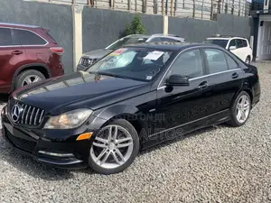 Mercedes-Benz C250 2013 Black