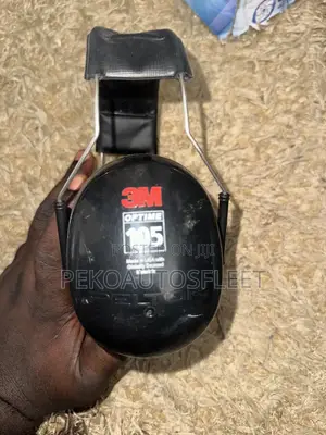 3m Peltor Optime 105 Earmuff