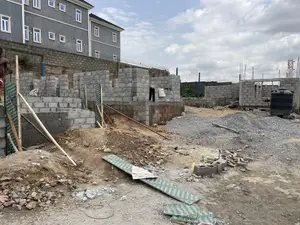 4bdrm Duplex in Apo Resettlement for sale