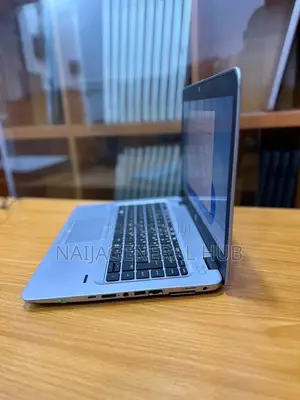 Laptop HP EliteBook 745 8GB Intel Core i7 SSD 256GB