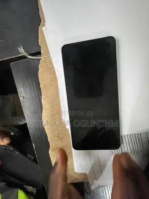 Samsung Galaxy A06 128 GB White