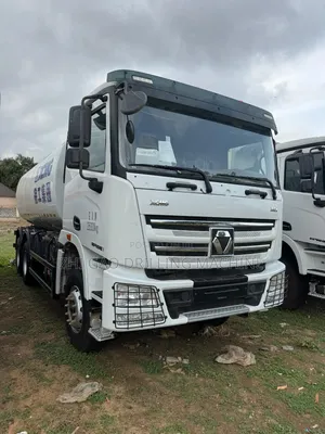 Water Tank Truck