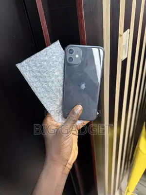 Apple iPhone 11 128 GB Black