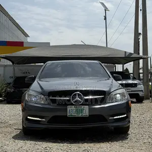 Mercedes-Benz C300 2008 Gray