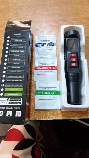 Brand New 7 in 1 Laboratory Water Quality Meter (Ph / TDS / Ec )