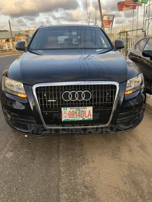 Audi Q5 2.0T Premium AWD quattro 2013 Blue