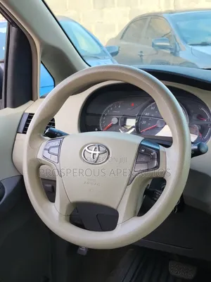 Toyota Sienna LE 7 Passenger 2011 Green
