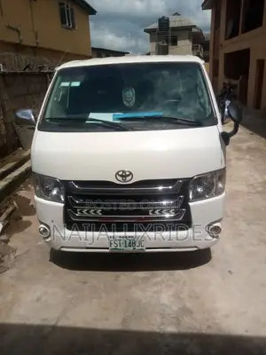 Toyota Hiace Bus for Rent