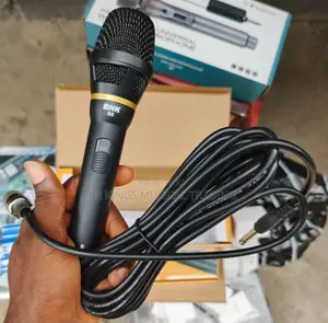 BNK B5 Professional Wired Microphone