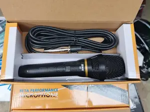 BNK B5 Professional Wired Microphone