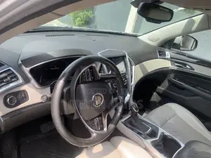 Cadillac SRX 2014 Silver