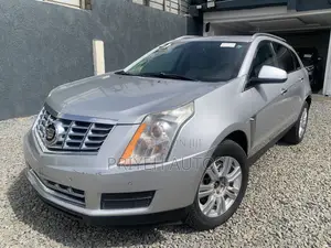 Cadillac SRX 2014 Silver