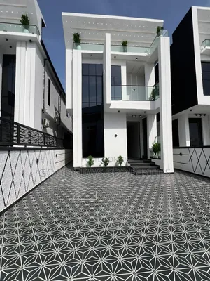 5bdrm Duplex in 📍Chevron for sale