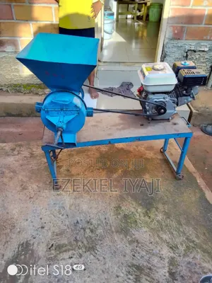 Grinding Machine for Pepper and Other Food Stuffs