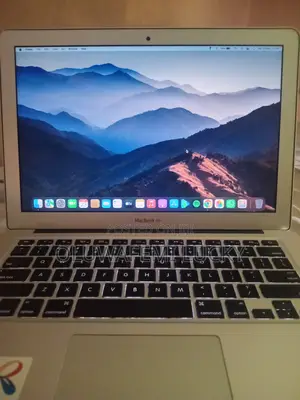 Laptop Apple MacBook Air 2017 8GB Intel Core i5 SSD 128GB