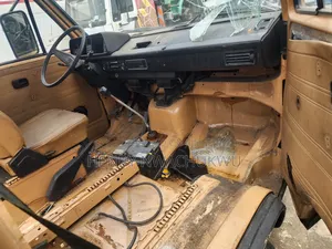 Volkswagen Transporter 2000 Brown