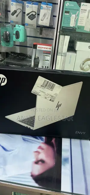 New Laptop HP Envy X360 16GB Intel Core 7 SSD 512GB