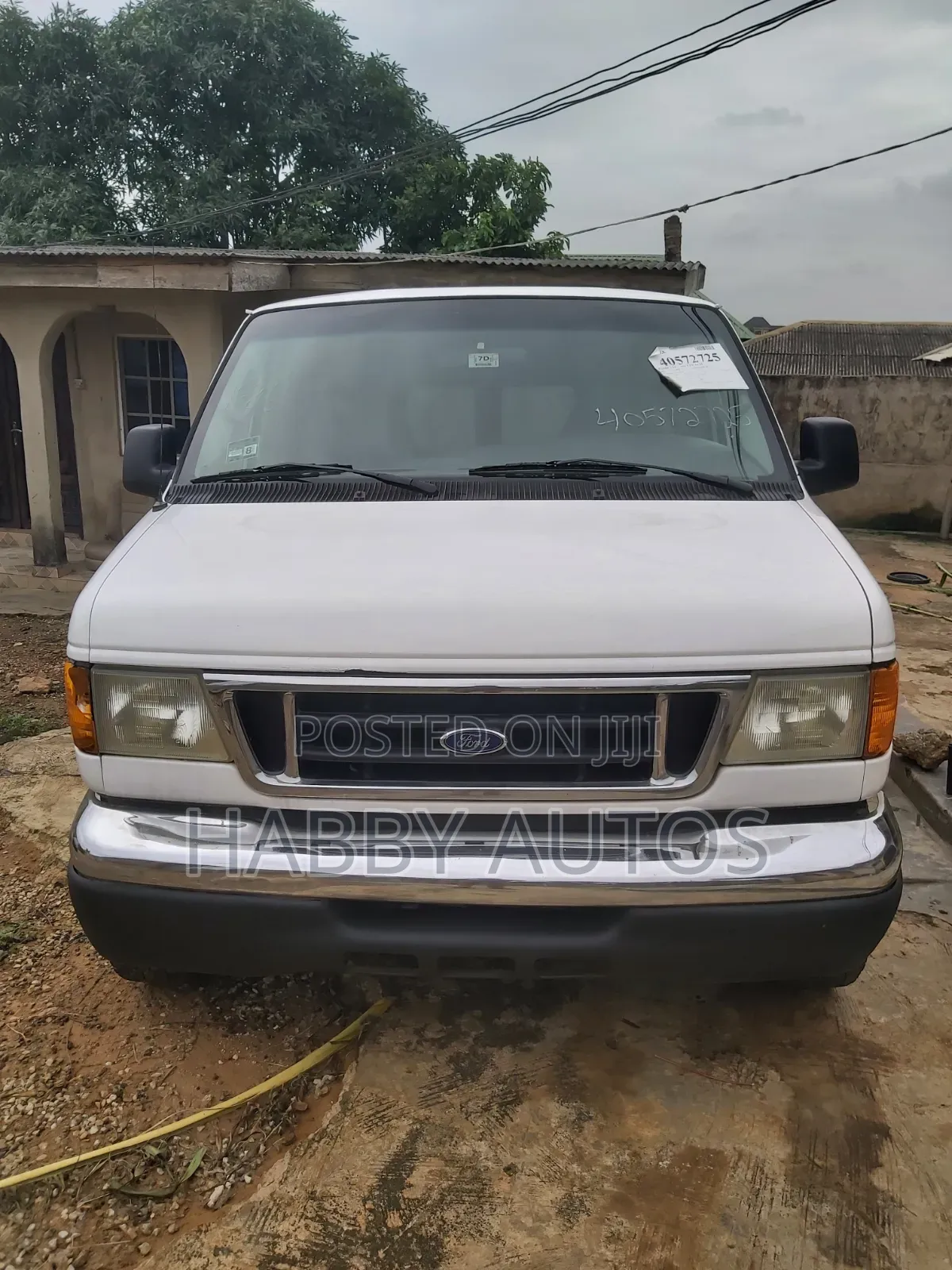 Ford E350 2007 White