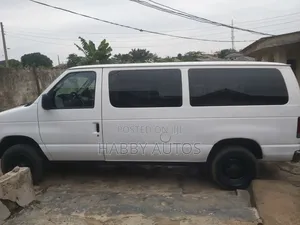 Ford E350 2007 White