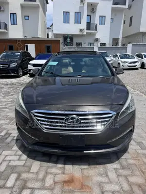 Hyundai Sonata Limited 2.0T Seban (2.0L 4cyl 6A) 2016 Brown