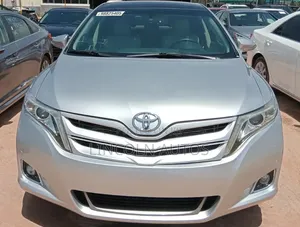 Toyota Venza Limited 4dr Wagon AWD (3.5L 6cyl 6A) 2014 Silver
