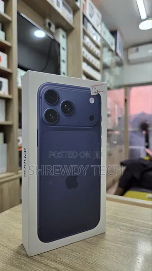 New Apple iPhone 17 Pro Max 256 GB Blue