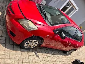 Toyota Yaris 2008 Red
