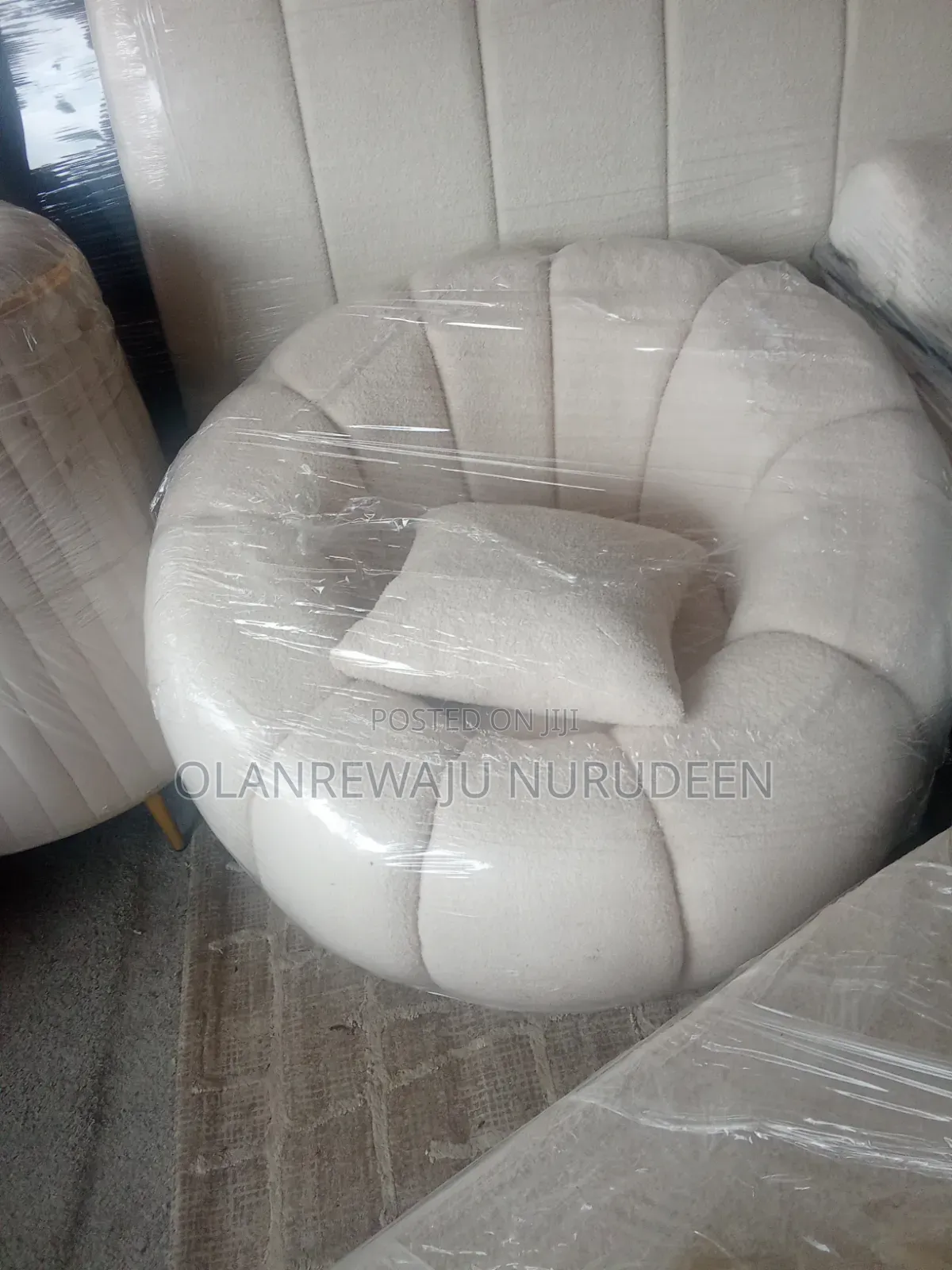 Round Couch