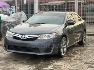 Toyota Camry 2012 Gray