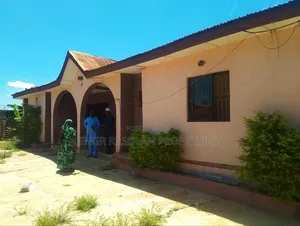 Furnished 4bdrm Block of Flats in Danialu, Ilorin South for sale