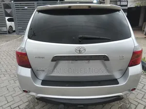 Toyota Highlander Sport 2010 Silver