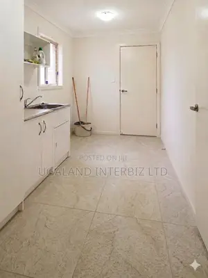Standard Cream Matt Tile (60x60)