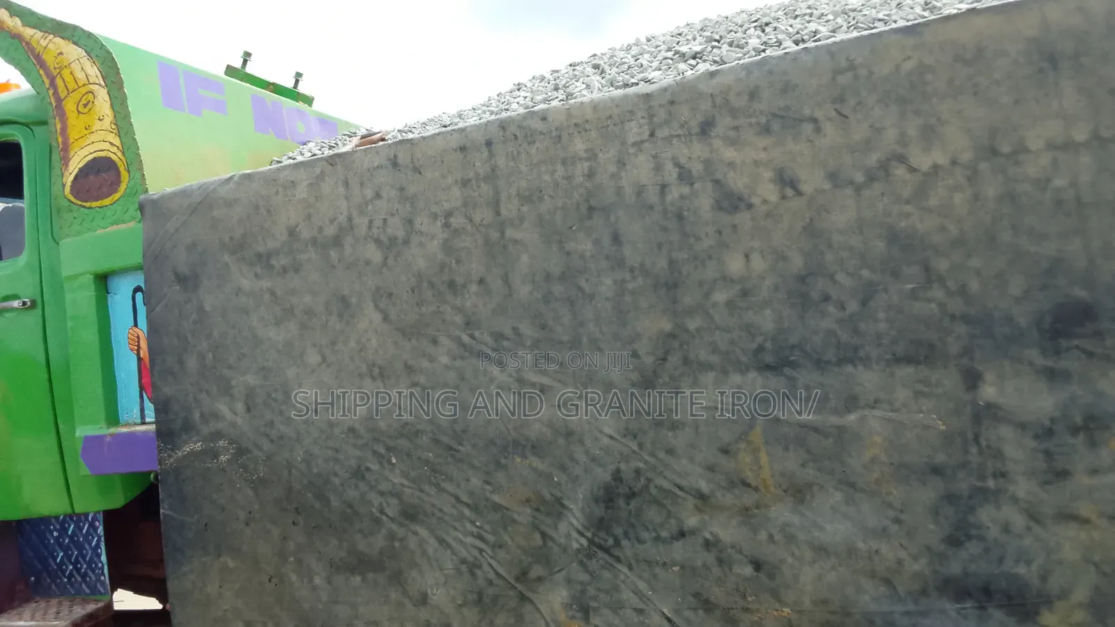 Diamond Granite and Stone Dust