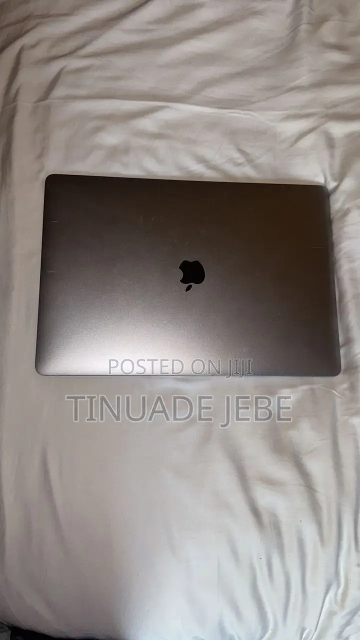 Laptop Apple MacBook Pro 2019 32GB Intel Core i9 SSD 1T