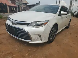 Toyota Avalon Limited FWD Sedan (3.6L 6cyl 6A) 2016 White