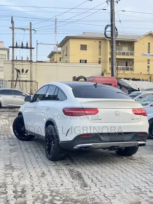 Mercedes-Benz GLE-Class AMG GLE 43 4MATIC 2017 White