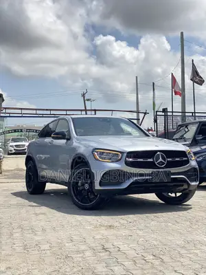 Mercedes-Benz GLC-Class GLC 300 4MATIC AWD 2023 Silver