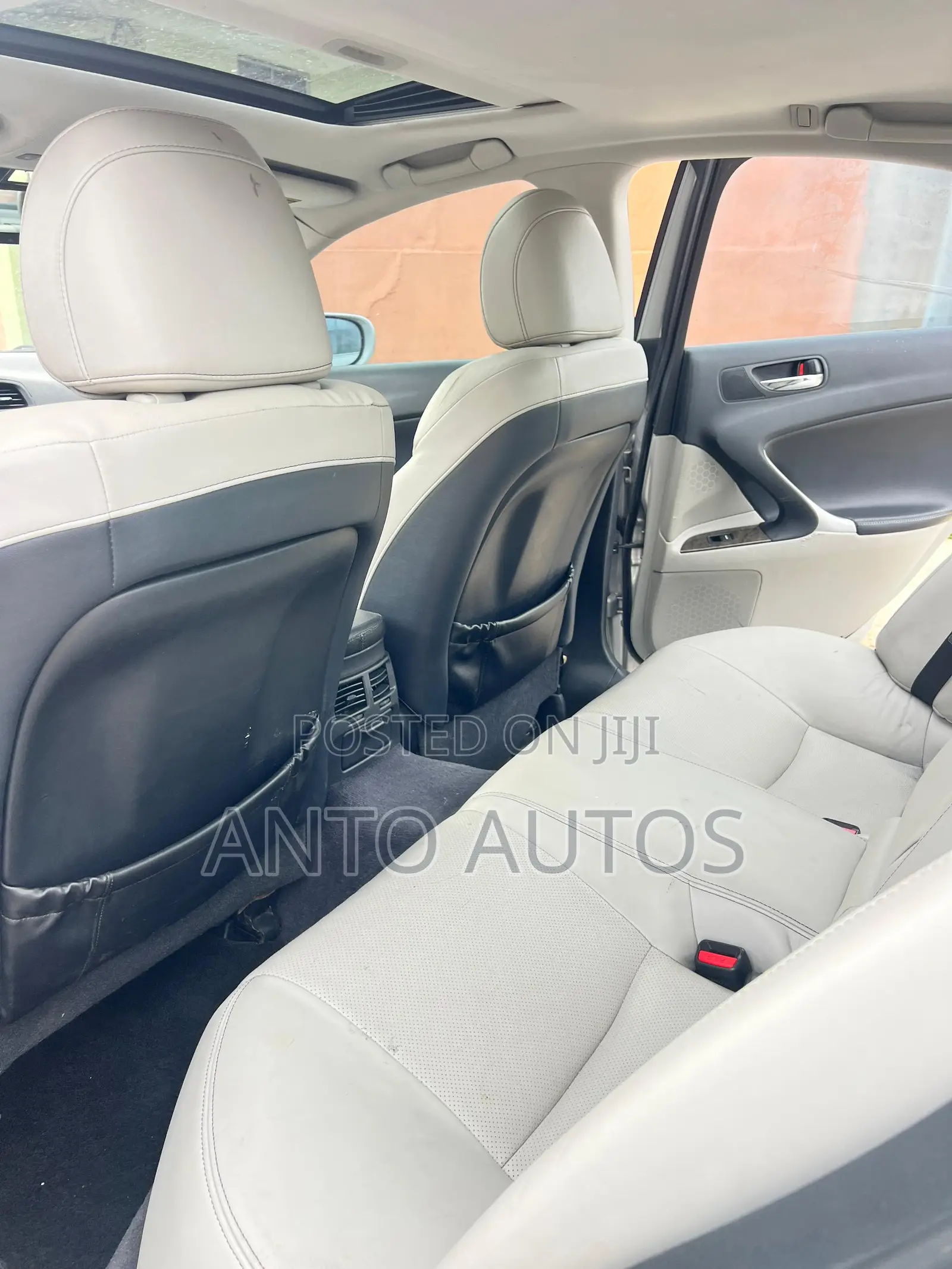Lexus IS 250 2012 Silver