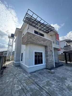 4bdrm Duplex in Von Axis, Lugbe for sale