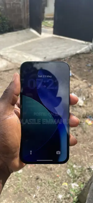 New Apple iPhone 13 128 GB Blue