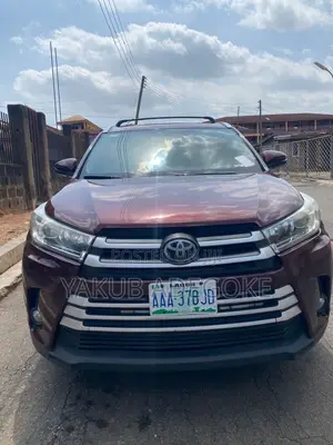 Toyota Highlander 2015 Burgundy