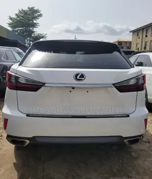 Lexus RX 350 FWD 2018 White