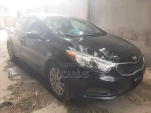 Kia Cerato 2013 Black