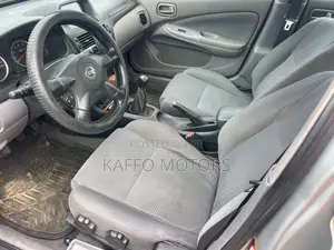 Nissan Almera 1.5 visia 2006 Silver