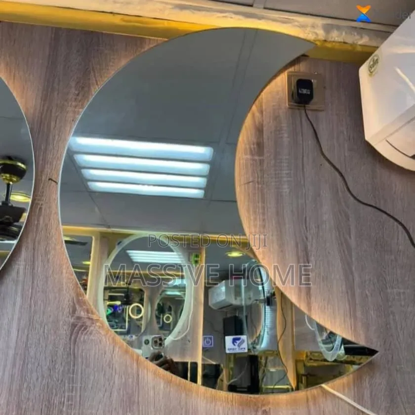 Moon Shape Mirror