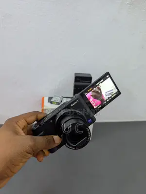 Sony Zv-1 Compact Digital Camera
