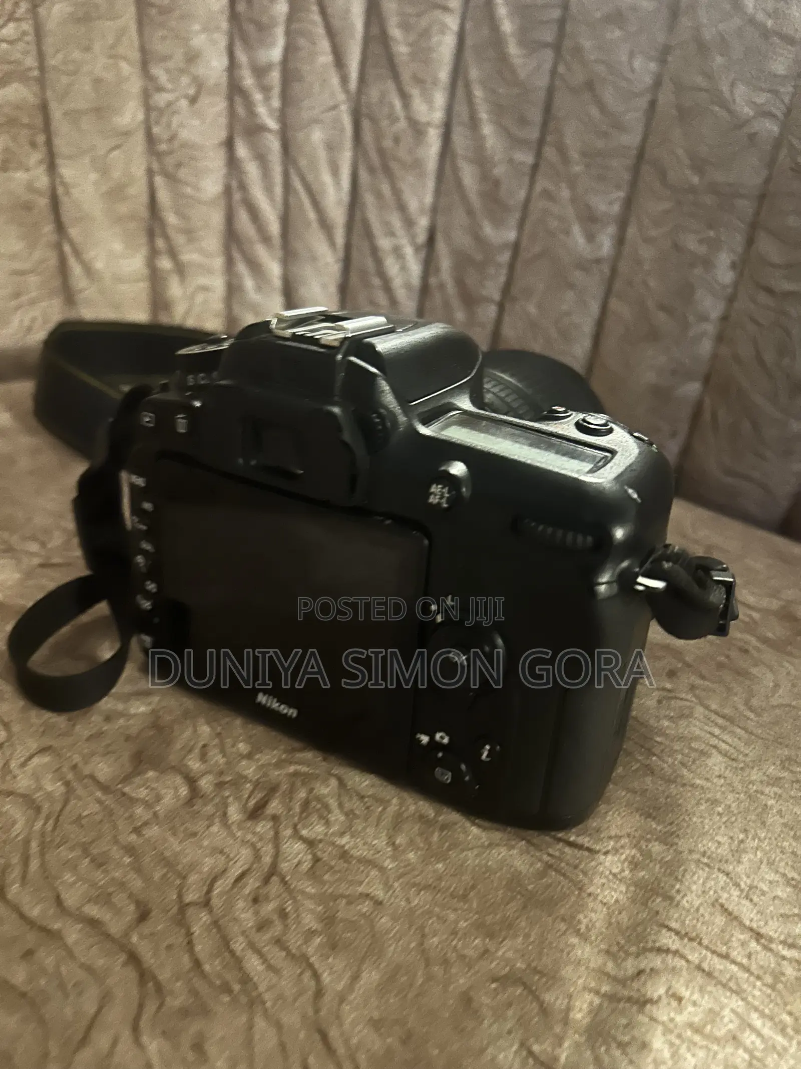 Nikon D7500
