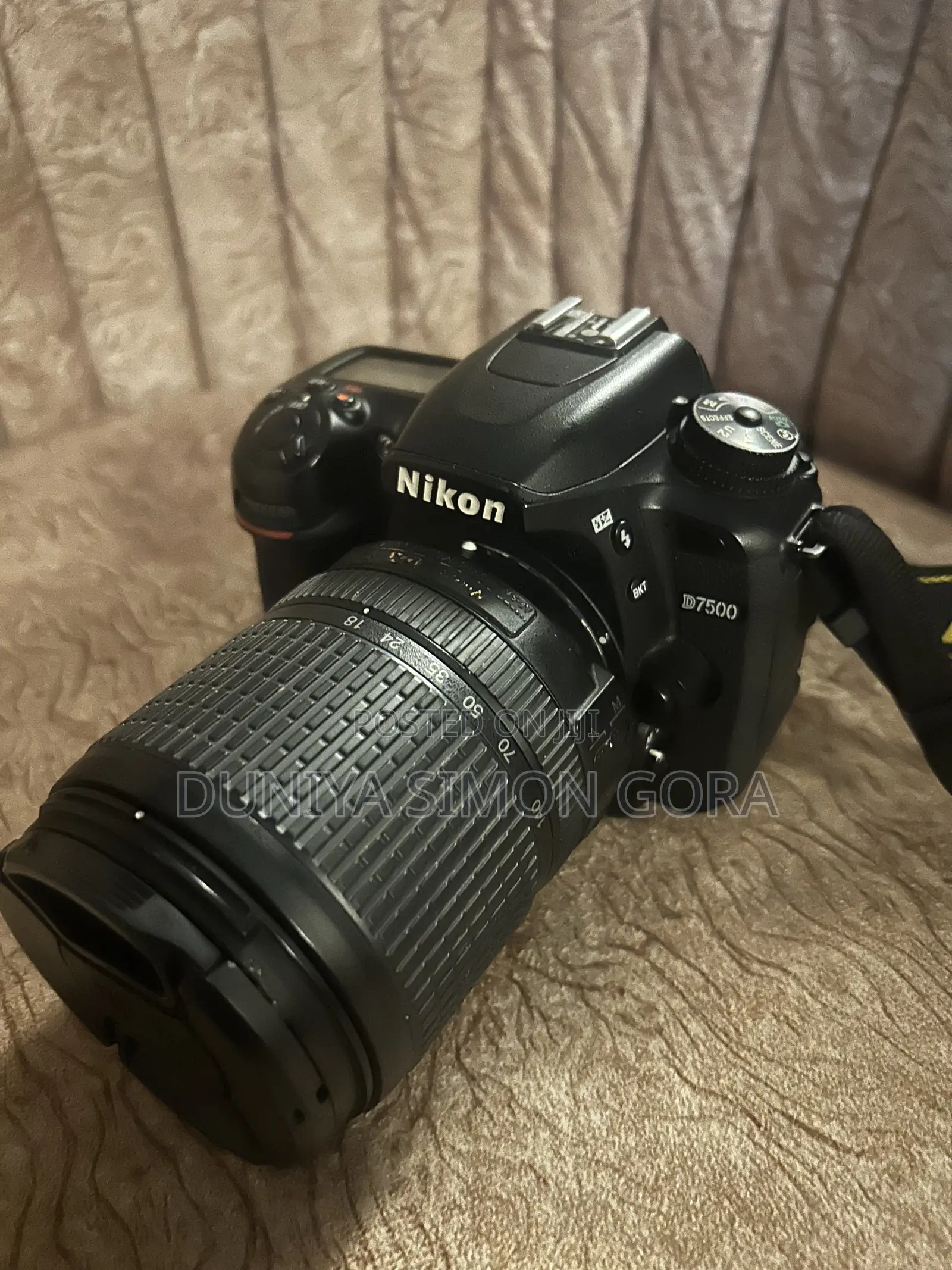 Nikon D7500