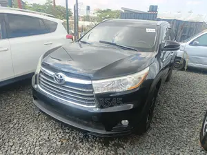 Toyota Highlander 2014 Black
